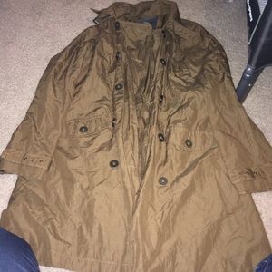 A very nice coat/rain